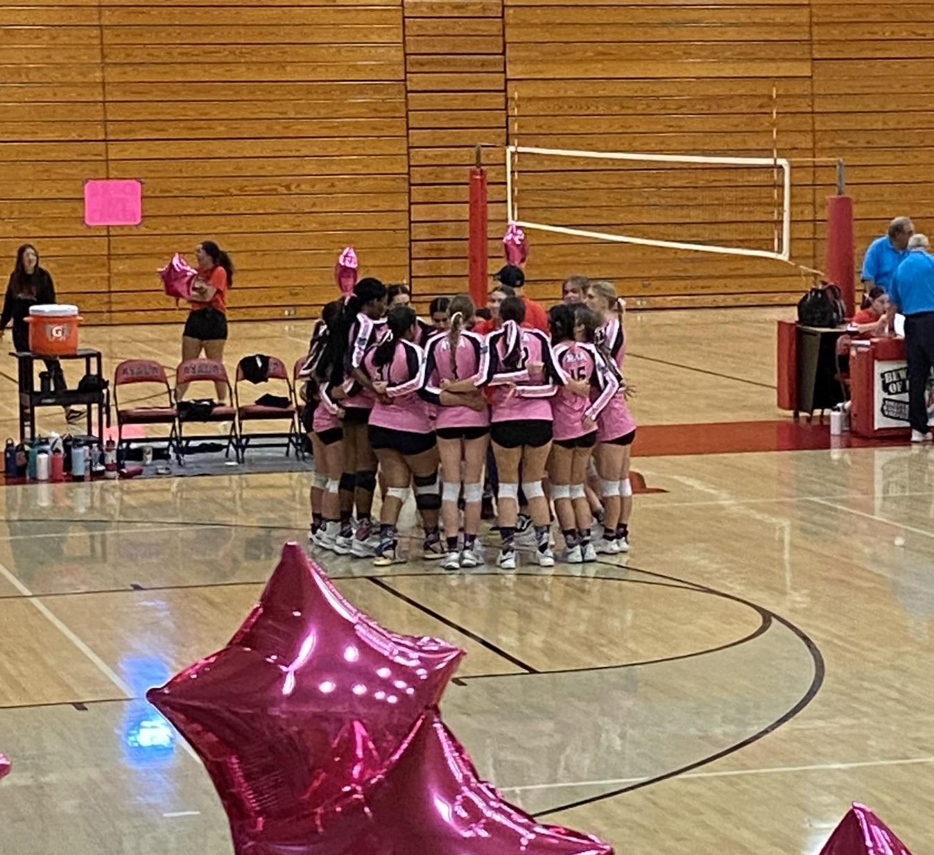 Girls Volleyball dominates annual Pink Out game honoring breast cancer ...