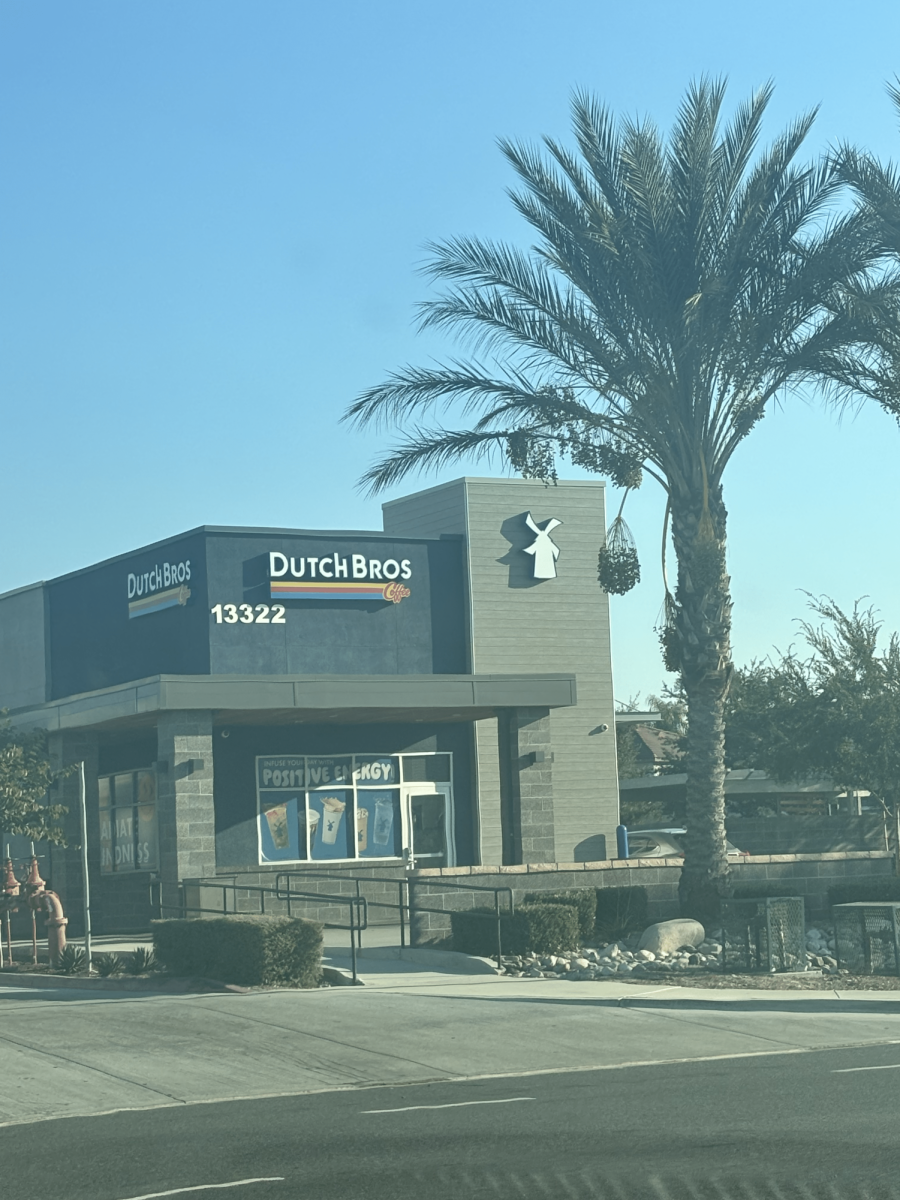 In a race for the title of "Best Coffee Spot," Dutch Bros seems to dwarf in comparison to its local competition. In my opinion, the coffee chain lacks every sort of criteria to get off the bronze prodium. 