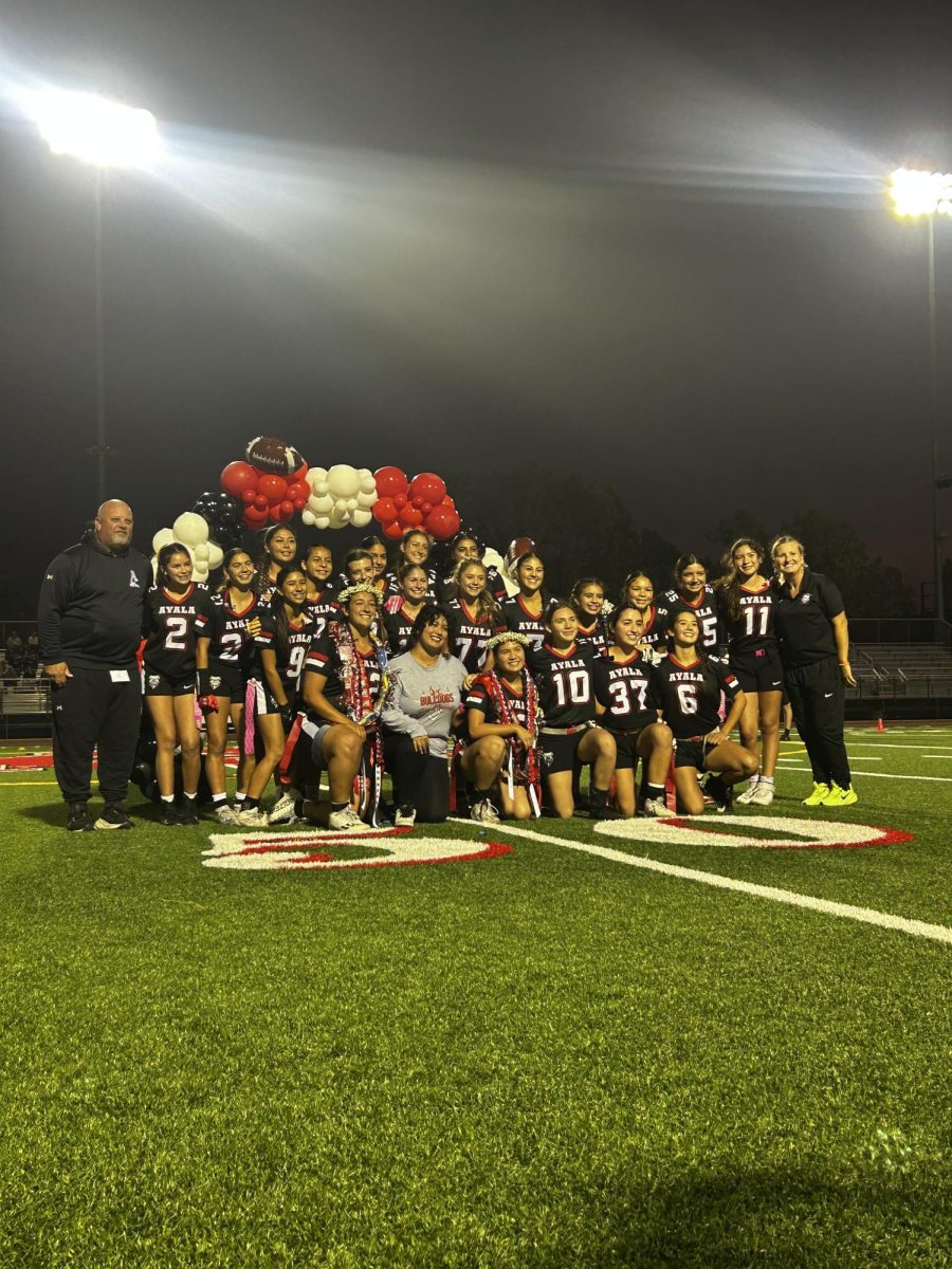 The Varsity Flag Football team celebrated their adored seniors on October 17. 