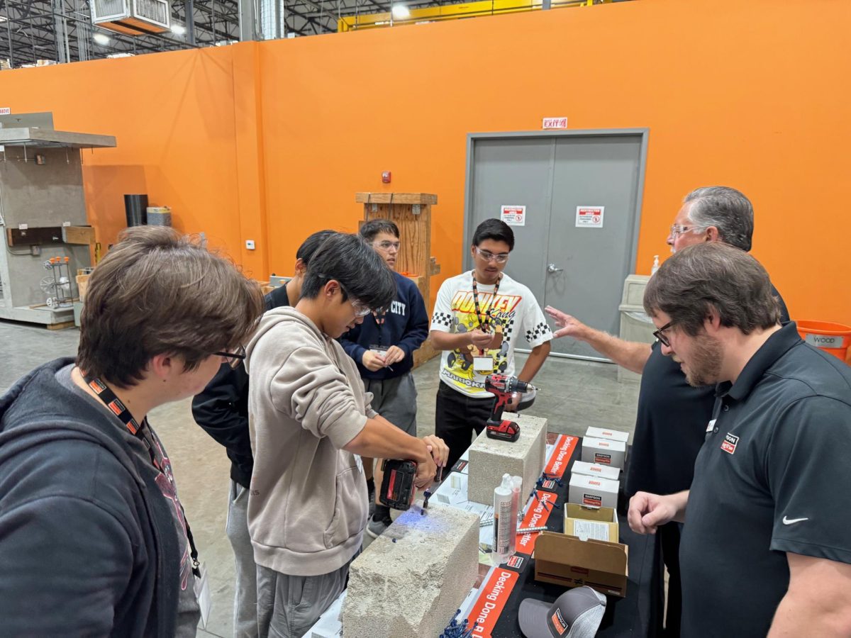 With the ACE Mentoring Program members and engineering students being able to attend Simpson Strong-Ties Riverside warehouse, students were able to get a feel of the trades professions and see if it was an industry they would see themselves in.