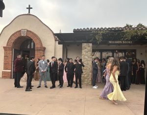 Cheers to an unforgettable prom night! 'A Night of a Thousand Lights' was a dazzling success, with amazing activities and a stunning venue that made it all the more special.