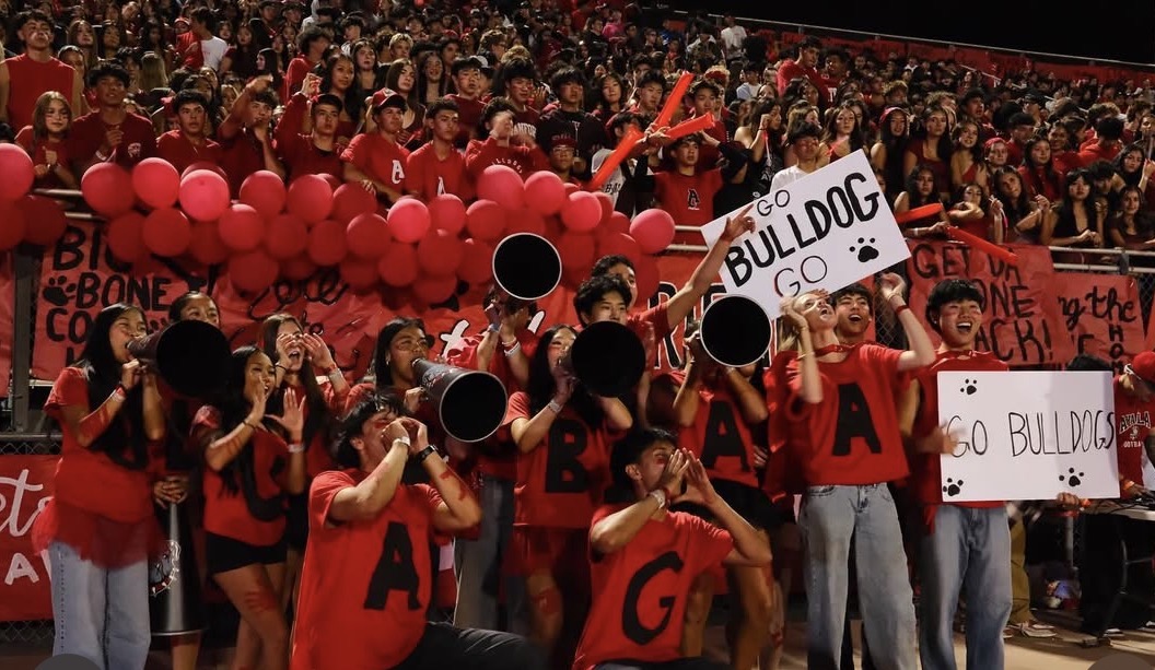 An insight into Ayala Bulldogs dedication to their home-team despite a subpar season. 