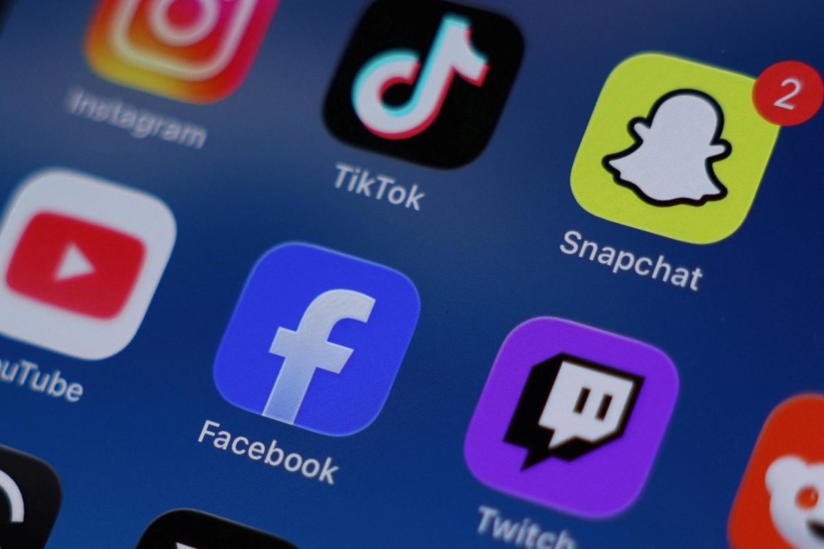With so many social media apps with hundreds of communities and videos online, is it possible to stay off for just a few days?